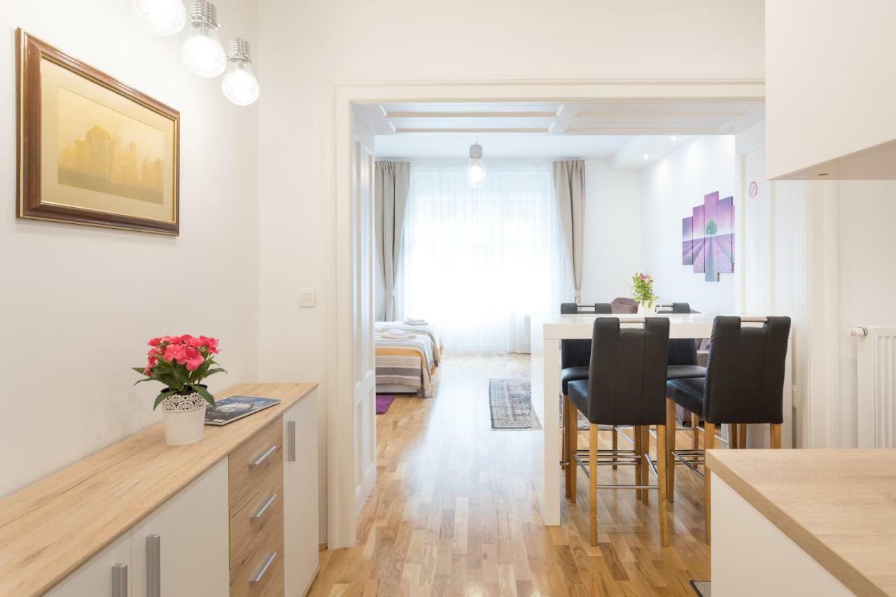 City Center Apartments Zagreb Ngoại thất bức ảnh